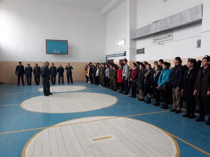 Мектебімізде "Кеңес әскерінің Ауғанстан жерінен шығарылғанына 30жыл болуына орай" "ЖАС САРБАЗ" патриоттық клубтар арасында пневматикалық винтовкадан оқ атудан аудандық жарыс өткізілді.