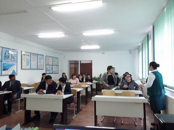  "РЕСУРСТЫҚ ОРТАЛЫҚ - ИННОВАЦИЯЛЫҚ БІЛІМ КӨЗІ" тақырыбында семинар өткізілді. 