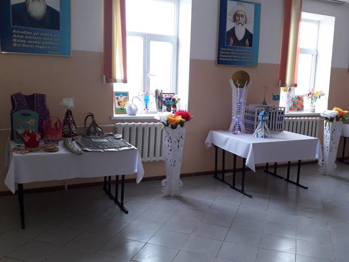  "РЕСУРСТЫҚ ОРТАЛЫҚ - ИННОВАЦИЯЛЫҚ БІЛІМ КӨЗІ" тақырыбында семинар өткізілді. 