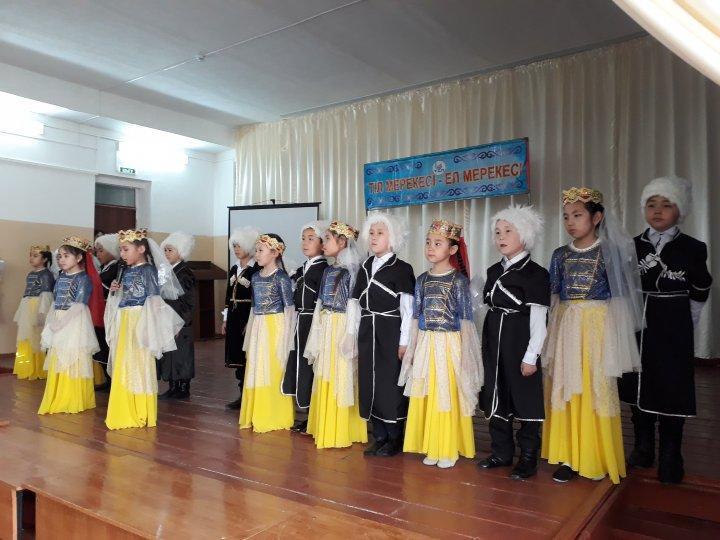 "Тіл мерекесі - ел мерекесі"